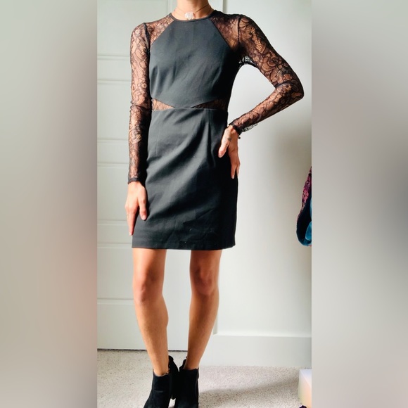 BCBGeneration Black Lace Long Sleeve ~ mini s2 - Picture 2 of 3